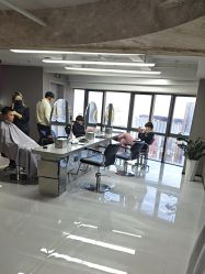 -宫铭烫发染发接发店