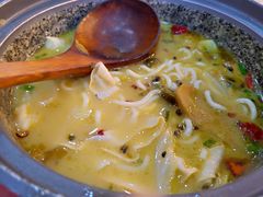 -周鱼小馆石锅酸菜鱼(活力汇店)