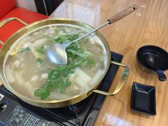 -小椒羊.羊肉粉 龙虾 羊肉串(新地旗舰店)
