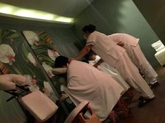 按背区-Let’s Relax Spa(Terminal 21 Asok)