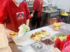 -塔斯汀中国汉堡(徐汇汇京广场店)