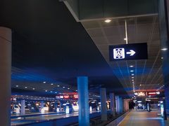-星巴克(深圳北站B5检票口)