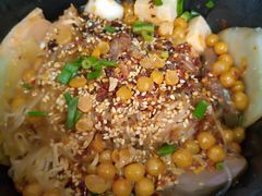 -小蛮椒麻辣烫·麻辣拌(青浦宝龙店)