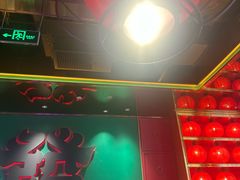 -多嘴超级肉蟹煲(杉杉国潮主题店)