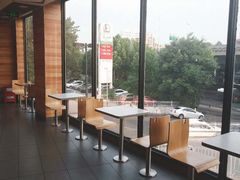 -麦当劳(长江西路得来速店)