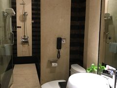 -南洋冠盛酒店(广州天河公园地铁站店)