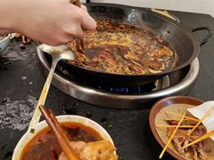 -四小区火锅·巷子里的重庆火锅(花照壁店)