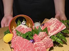 -铭牛烧肉·和牛海鲜自助(高新月牙湖店)