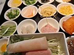 -妈妈故事米线(市府恒隆店)