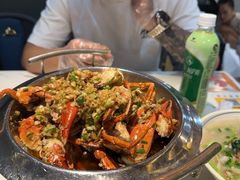 -凤凰路何眼镜香辣蟹(花果园店)