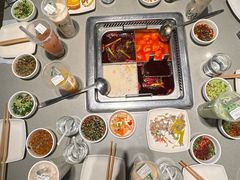 -海底捞火锅(珠影星光城夜宵主题店)