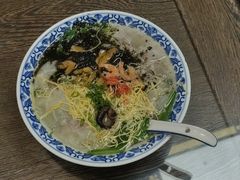 鲜肉馄饨-老温州馄饨担(东游大厦店)