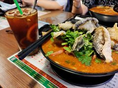 招牌炸酱小锅米线-肥汁米蘭香港米线(宁波路总店)