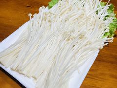金针菇-雅然居铜火锅(长新街店)