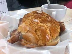 猪扒菠萝包-渔记茶餐厅(渔村店)