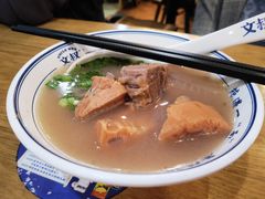 洪湖莲藕汤-文叔·湖北名小吃·小龙虾(黄贝岭地铁站店)