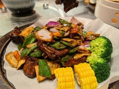 铁板黑椒牛仔骨-苏帮主三样菜·江湖川菜(高新店)