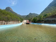 -大平台龙居瀑布旅游区