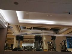 -珠海棕泉水疗酒店(拱北口岸高铁站店)