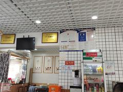 -八两八金·莱芜特色炒鸡(市南漳浦路店)