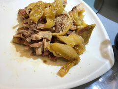 -御花园·粤菜·海鲜火锅(中山公园店)