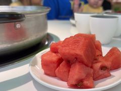 -洪氏嗨捞·广东猪肚鸡·椰子鸡火锅(西咸万象城店)