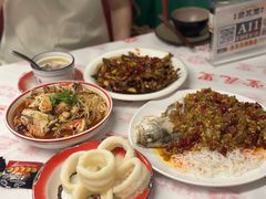 -堂瓦里·33年传统赣菜(第一街区店)