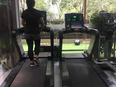 -征成健身连锁私教工作室(九公里店)