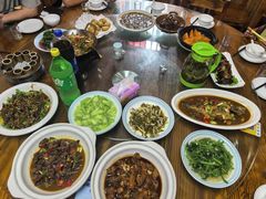 -李东农庄(中南百草园地标店)