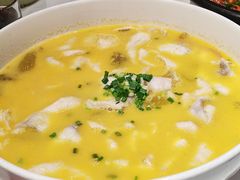 金汤酸菜鱼-大鸭梨烤鸭店(花园村店)