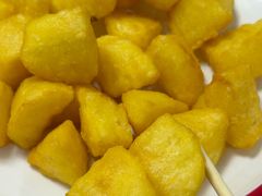 -毛辣果·贵州红酸汤牛肉火锅(西单店)