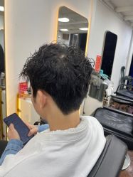 -乾健·烫染·接发SALON