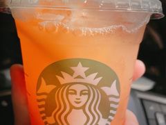 -星巴克(杭州西湖银泰1F店)