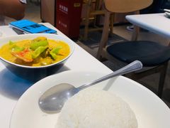 咖喱牛腩饭-新旺茶餐厅·早餐·夜宵(仙霞店)