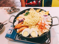 韩式猪排火锅-欧巴来了韩式料理