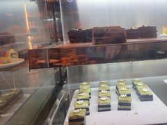 -牛YO寿喜烧·铁板烧和牛火锅自助(市府恒隆店)