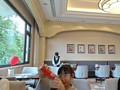 -鲤鱼洲酒店港鲤咖啡厅