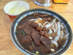 -牛师傅牛肉面(尚隆路店)
