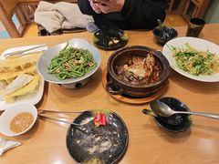-海派美食·家宴海鲜青岛菜·石锅鲽鱼头(东方城店)