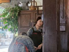 -香满楼.建水老宅院