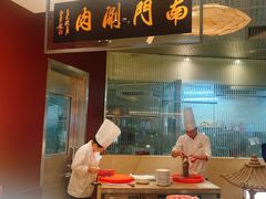 -咖啡苑自助餐厅·中国大饭店
