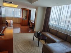 -爱时特套房酒店(会展中心远洋城店)