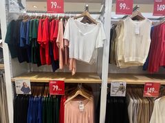 -优衣库(广州恒宝广场店)