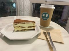 -有猫主题·治愈系猫咖(曾厝垵店)
