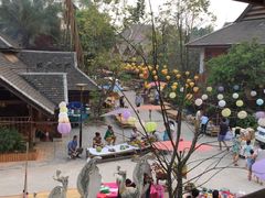 二楼用餐-纳兰傣雀傣味餐厅