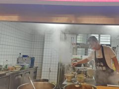 -小马牛肉面·牛骨熬制(南京博物院店)