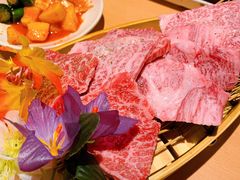 -江南猪肉商会无限续吃(弘大店)