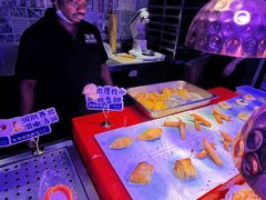 -领鲜活海鲜榴莲自助火锅(东门店)