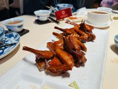 非遗红烧乳鸽-侨美食家·粤菜(体育西路店)