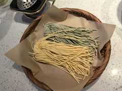 -新辣道鱼火锅(龙旗广场店)